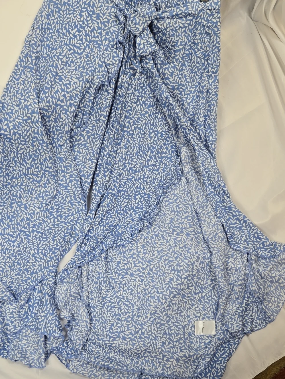 Kiwi lightweight sarong